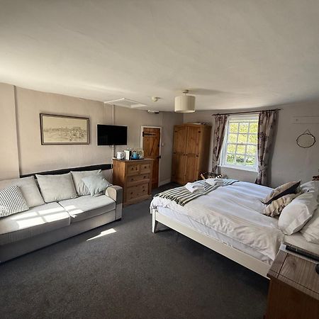 Bed and Breakfast The Jolly Sailor, Орфорд Экстерьер фото